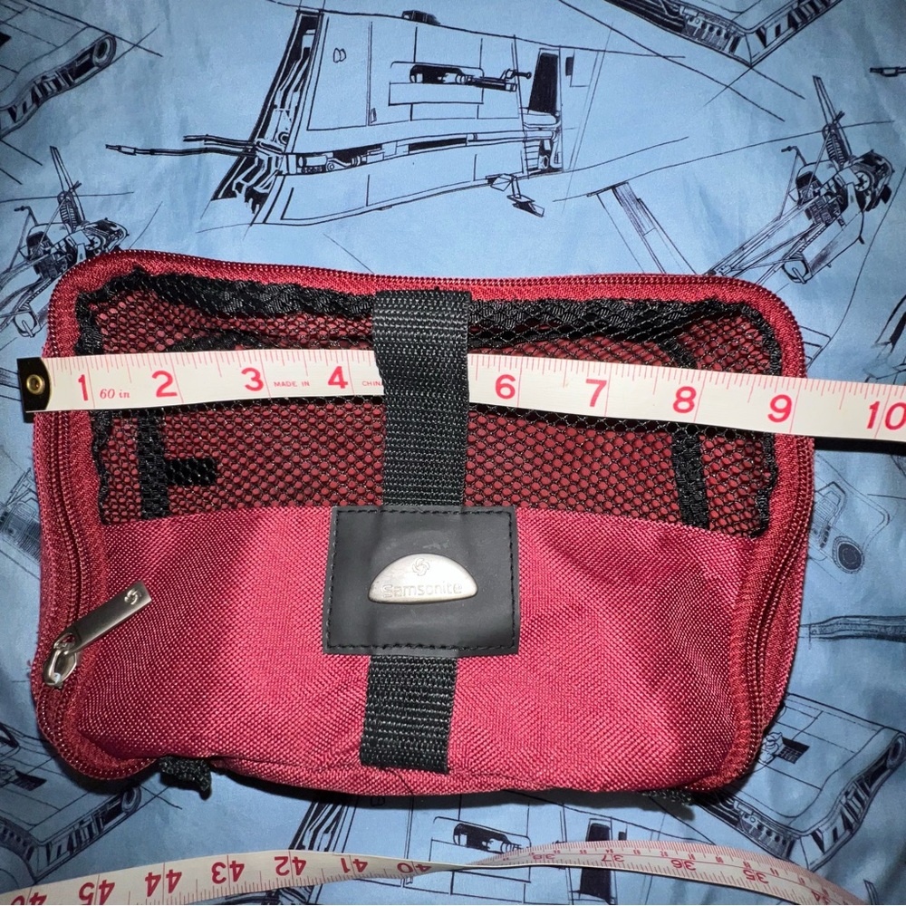 Samsonite Red Toiletry Bag with Black Accents - Picture 5 of 7